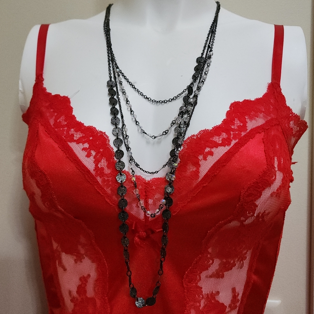 NWT Long Layered Hematite Necklace With AB Glass Beads And Circles